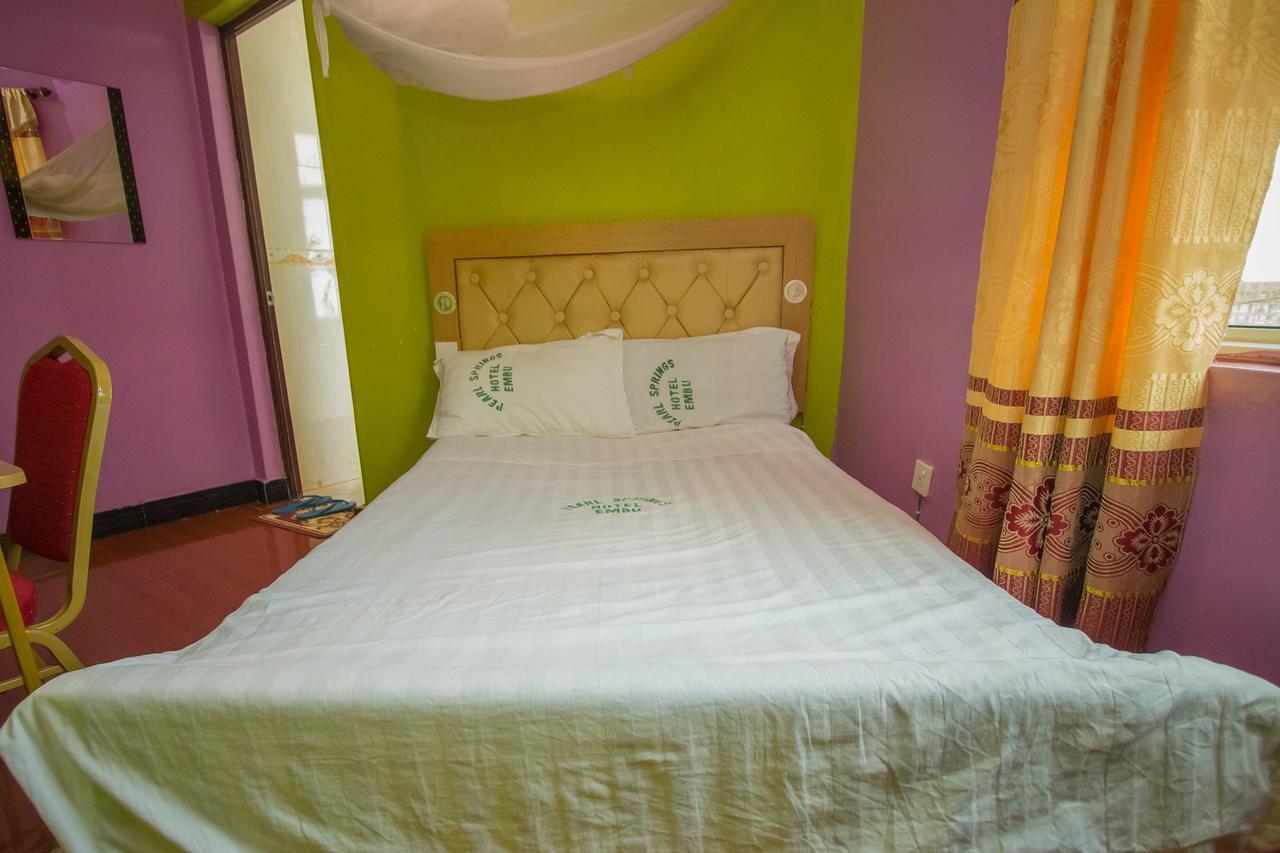 Pearl Springs Hotel Nyeri Buitenkant foto